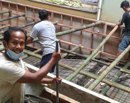 survei lokasi kolam renang