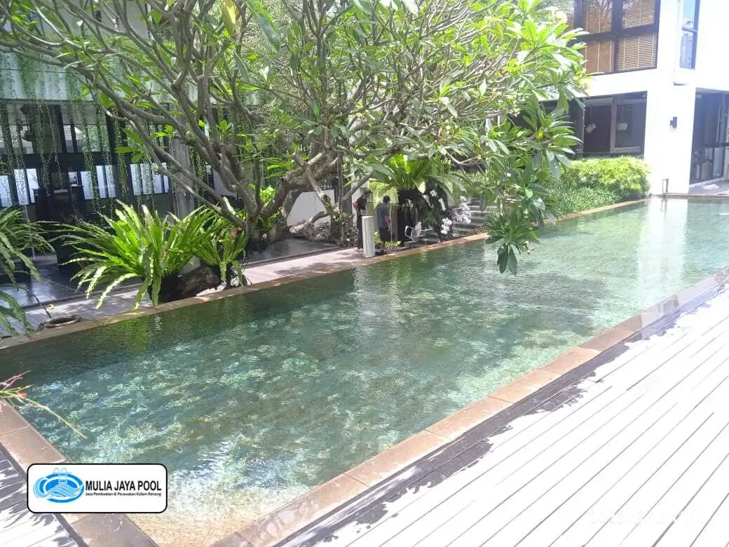jasa renovasi kolam renang terbaik