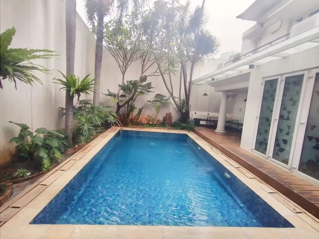 perawatan kolam renang jakarta