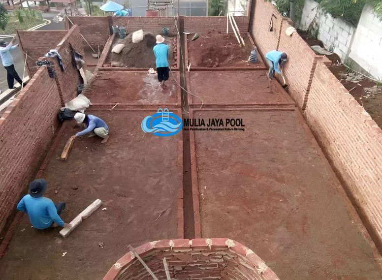 Pondasi Kolam Renang